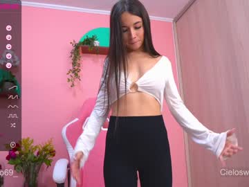 webcam girl cielo69_ image #4637789