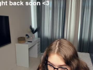 webcam girl shadednight image #7382932