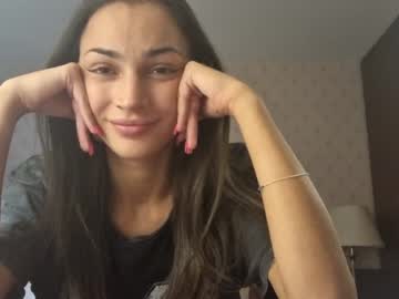 webcam girl toocutetohandle image #2581158