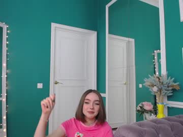 webcam girl adelewilson__ image #1069374