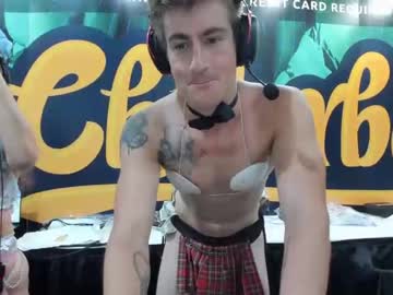 webcam couple ryanrailer image #2229306
