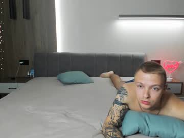 webcam couple tommienaomi image #7471189
