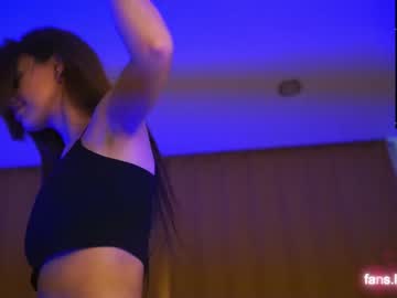 webcam girl plump_bums image #3817257