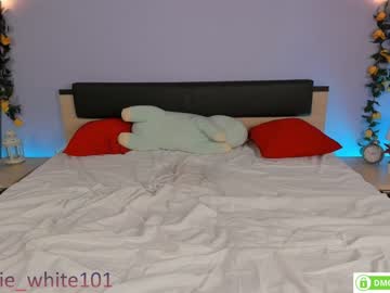 webcam girl foxhilary image #2140627