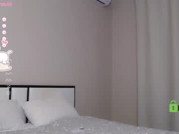 webcam girl small_blondee image #3671391