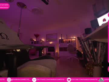 webcam girl hannahjames710 image #3549346