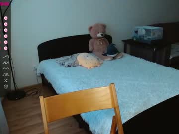webcam girl shy_mirabel image #2994452
