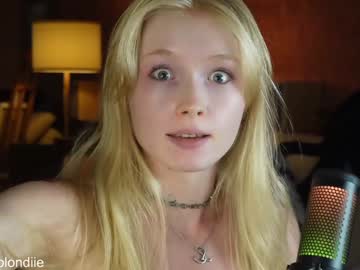 webcam girl bestblondiiecb image #7563420