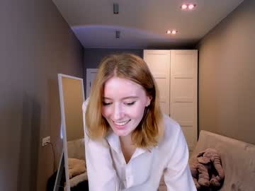 webcam girl silver_gin image #6798623