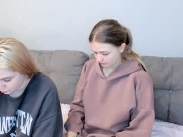 webcam couple milskils image #4192893