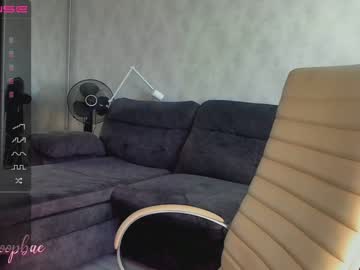 webcam girl tia__moon image #4218706