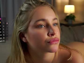 webcam girl lipswithsmileonthem image #8502481
