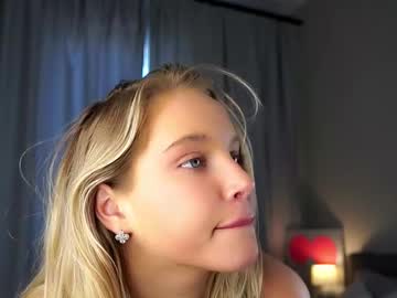 webcam girl lipswithsmileonthem image #9643498