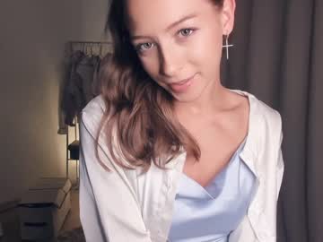webcam girl wave_of_happy_ image #5520960
