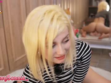 webcam girl sunny_sonnie image #7817858