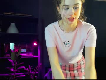 webcam girl mayabach image #3568627