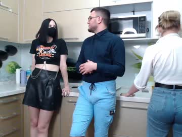 webcam couple renae_tom image #3190862