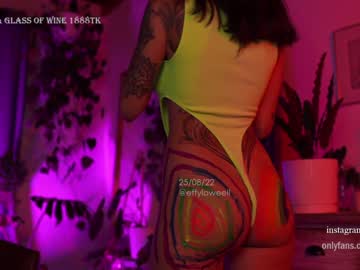 webcam girl effyloweell image #2518598