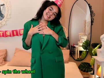 webcam girl aryacoy image #2825401