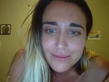 webcam girl heyitscami image #9614400