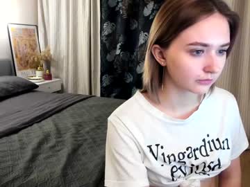 webcam girl lina_282 image #3899476