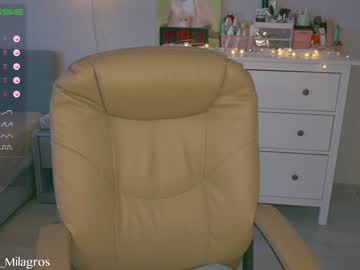 webcam girl mia_milagros image #4744274