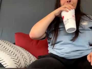 webcam girl emilygirl6969 image #5580110