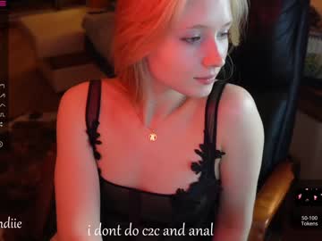 webcam girl bestblondiiecb image #3978849
