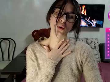 webcam girl water__lily image #1105230