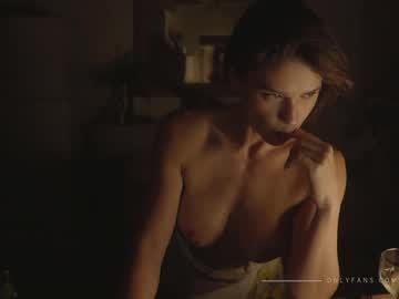 webcam girl lucieoude_ image #2639003