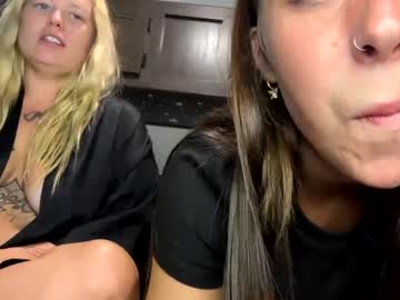 webcam girl ittybaby321 image #7558473