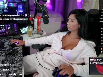 webcam girl evelyne92 image #5573605