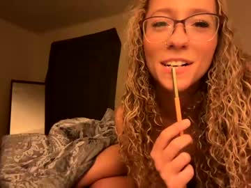 webcam girl cherryvux image #4453332