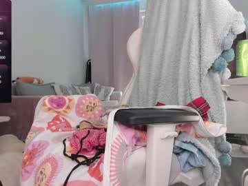 webcam girl mermaidrozalia image #6932235