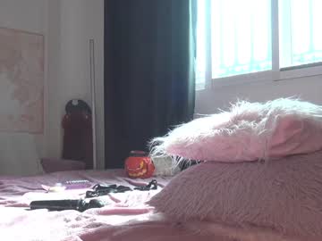 webcam girl xtina__ image #2935884