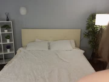 webcam girl lauratanguy image #8403426