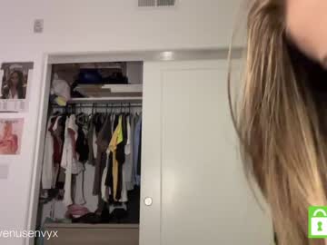 webcam girl venusenvyx image #4286940