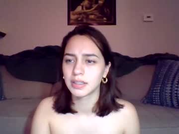 webcam girl milknbiscuitits image #3996222