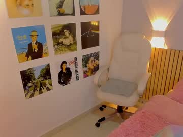 webcam girl little_effy18 image #5596574
