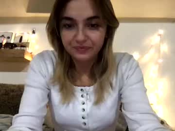 webcam girl madyylovee image #2953337