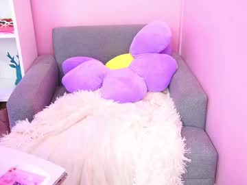 webcam girl little_effy18_ image #9288677