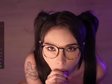 webcam girl lau__1 image #7066281