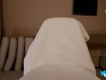 webcam girl hollyextra image #6419107