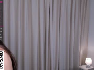 webcam girl peek_in_my_window image #6457453