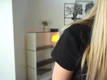 webcam girl pollycilley image #7700429