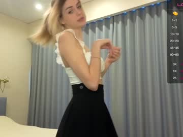 webcam girl sky_magic image #5693020