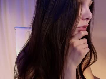 webcam girl hollyextra image #9200834