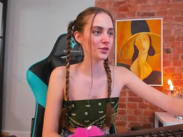 webcam girl _vogue_ image #3727201