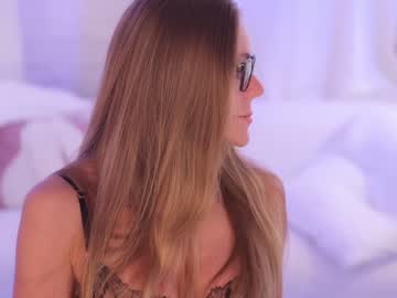 webcam girl eva_fashionista image #4616487