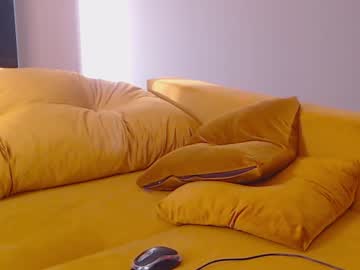 webcam girl hotemili image #2857608